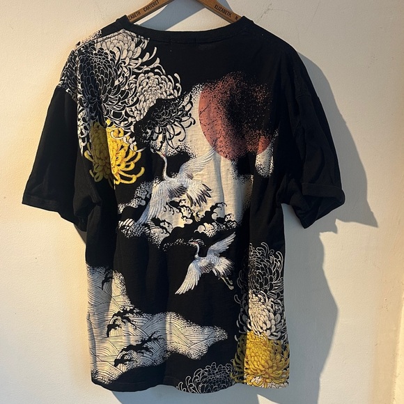 Vintage Japanaese Embroidered Black Graphic T-Shirt - Picture 3 of 7